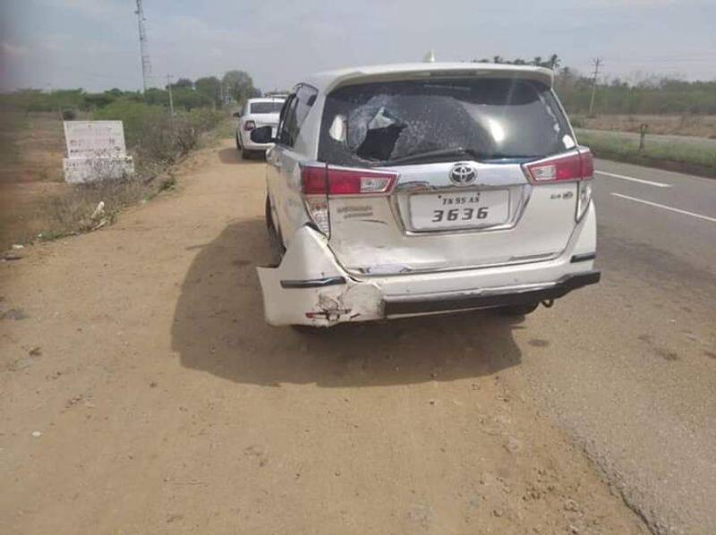 minister vijayabaskarmet with an accident near nanguneri