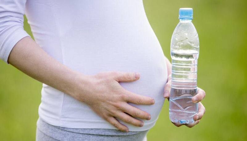 How much water should you drink during pregnancy