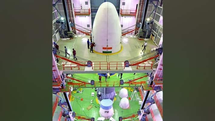 Isro S Lvm To Make Commercial Debut With Launch Of Oneweb