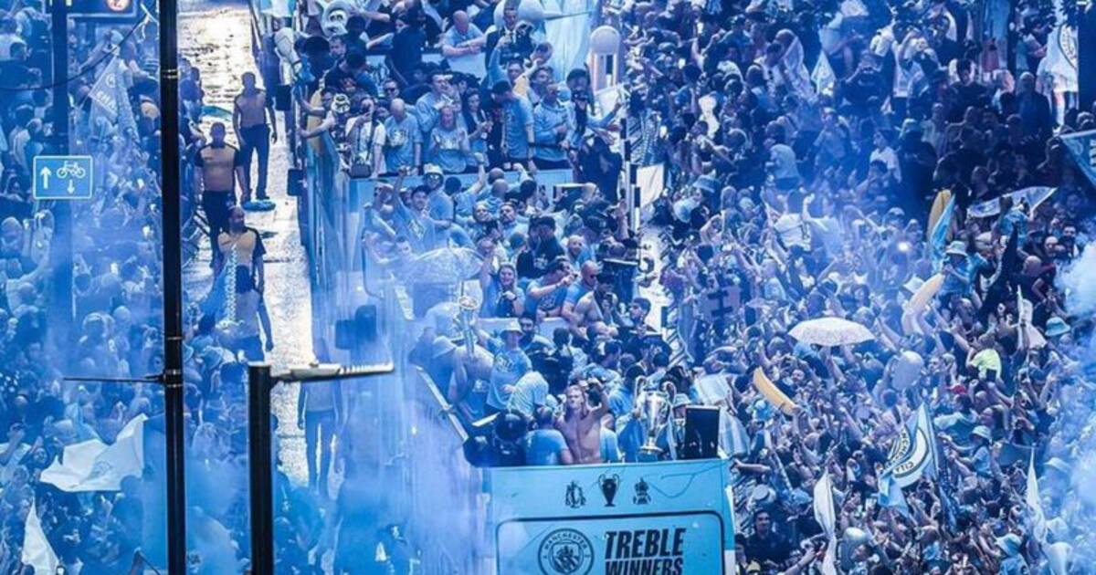 Ucl Manchester City Fans Celebrate Historic Treble With Exuberant