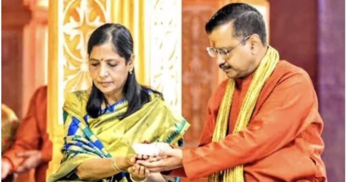 Arvind Kejriwal S Wife News