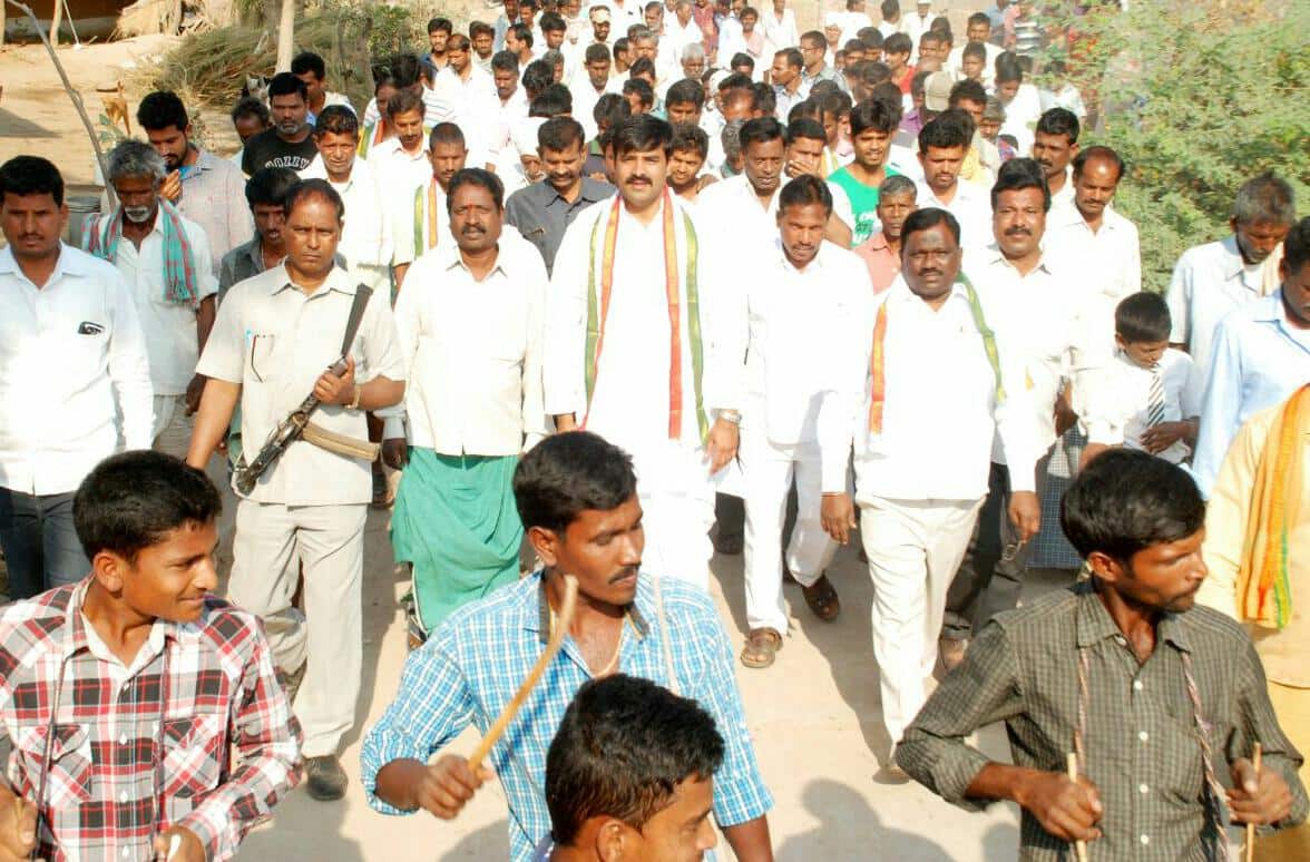 mla vamshi chand reddy fight against trs projects redesign