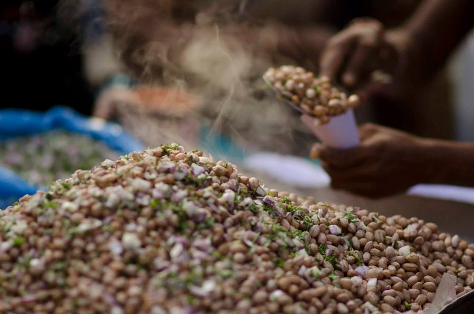 basavanagudi kadalekayi parishe annual groundnut fair nutty affair bull temple road basavanagudi groundnut vendors variety of groundnuts basava temple dodda ganapathi temple bengaluru history