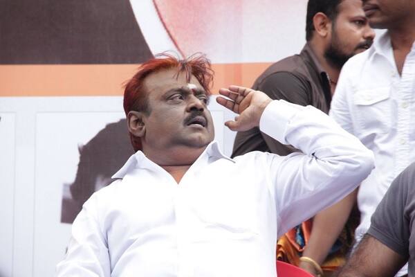 why captain vijayakanth admited in miot hospital