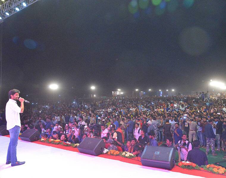 nani dilraju mca audio event in warangal between huge public