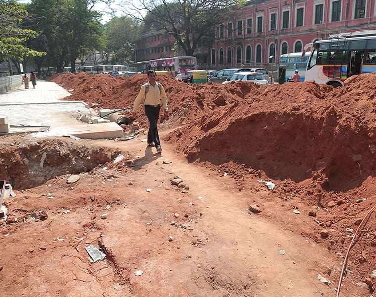 Rs 25 lakh fine for not closing dug up road for laying OFC