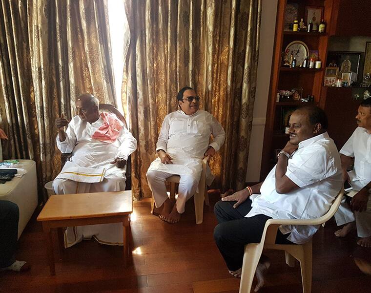 cm ibrahim meets siddaramaiah and demands for opposition leader position rbj