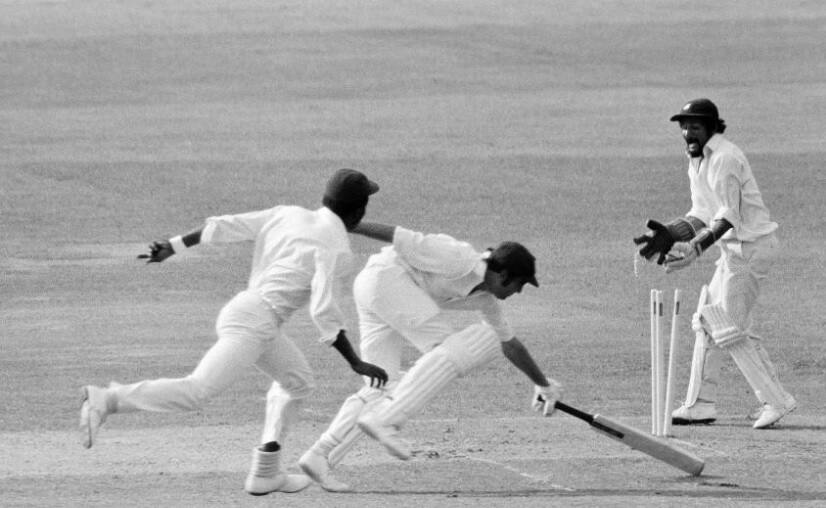Five memorable run outs in cricketing history