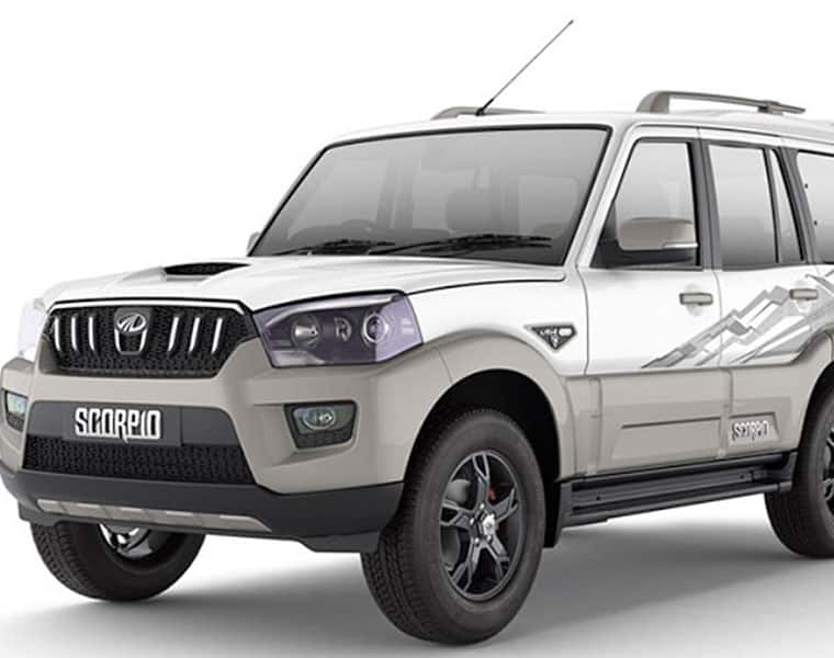 Mahindra announces New year Discounts car offers