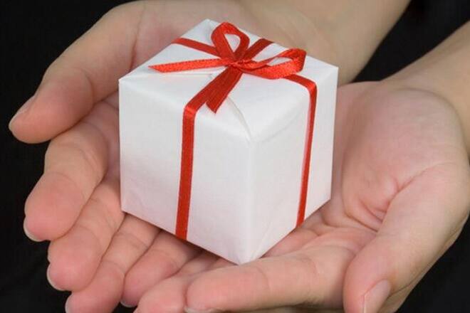 Thinking what to gift on Valantines day gift here is the answer
