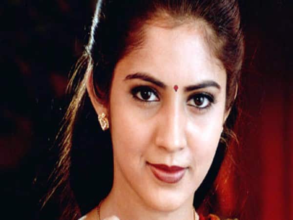 actress vijaya lakshmi release the video