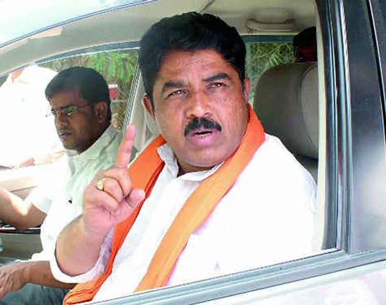 BJP Leader R Ashok  lashes out JDS supremo HD Devegowda