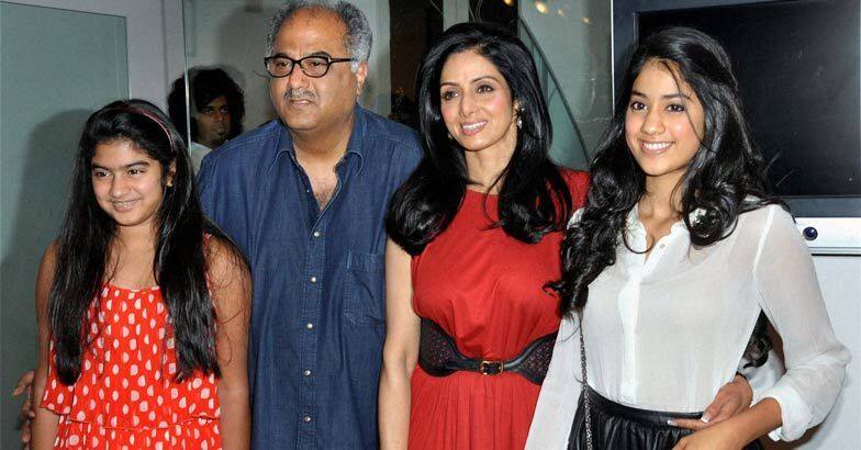 sridevi happy with her family