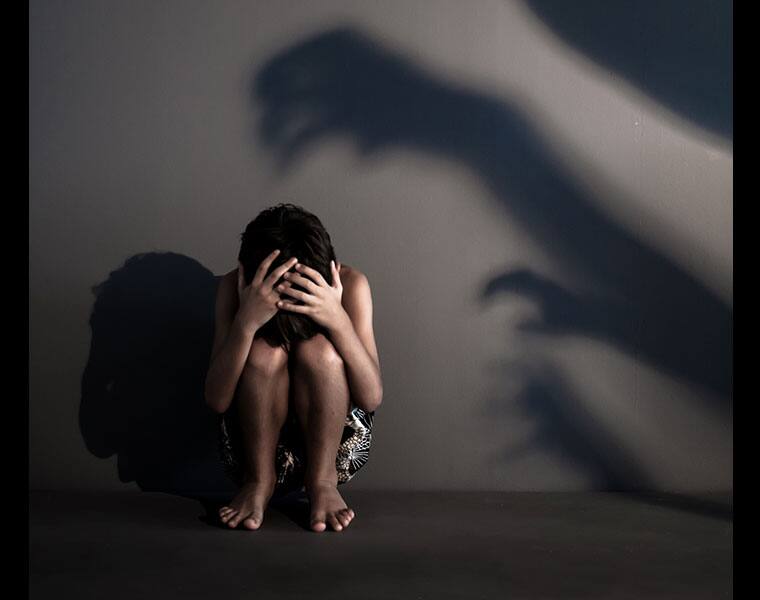 shocking 15 age child abused her father