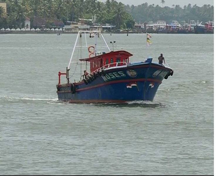 two suspected boats are seized in Gujarat sea near pakistan border