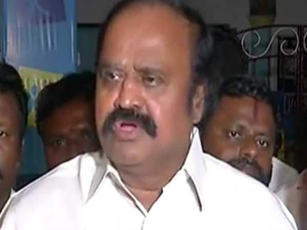 Pugalendhi moves off from Sasikala also! His team says his only leader is 'EPS'!