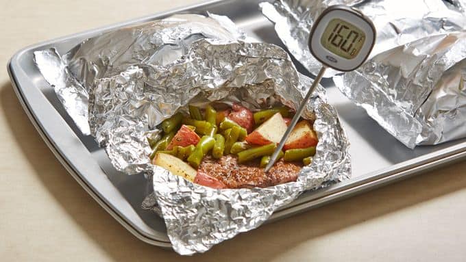 How Does Aluminum Foil Keep The Food Warm And Is It Safe