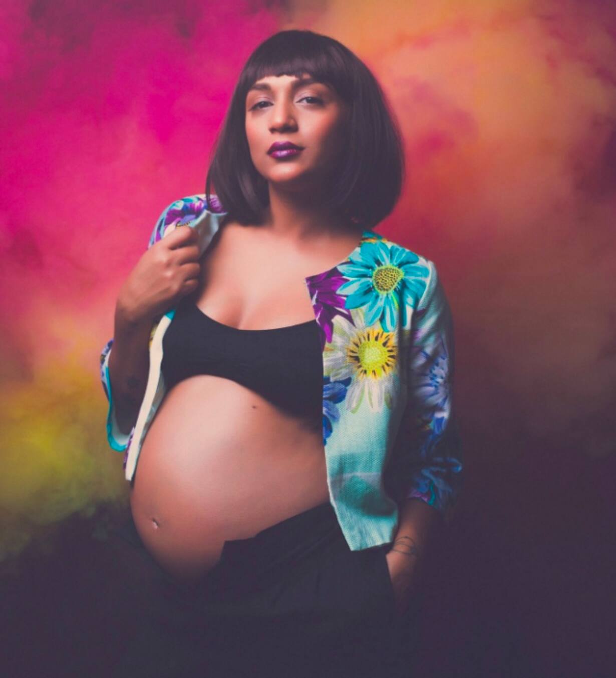 Shweta's pregnancy photoshoot is bold and inspiring