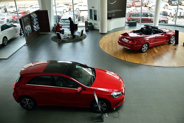 empty car showrooms due to demonetisation