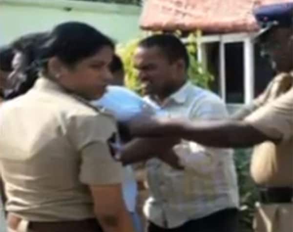 3 farmers commiting sucide in vijayawada police station