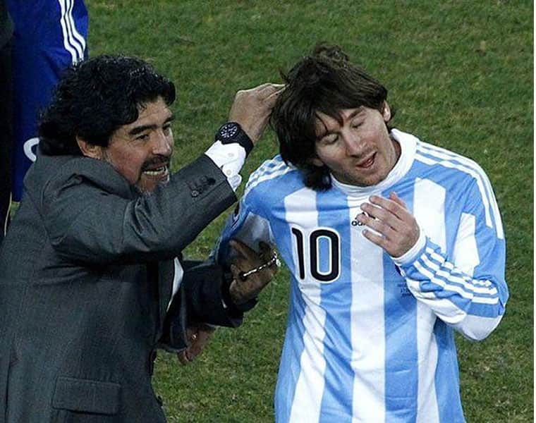 Messi cannot win alone and mental patients doubt his talents says Kempes