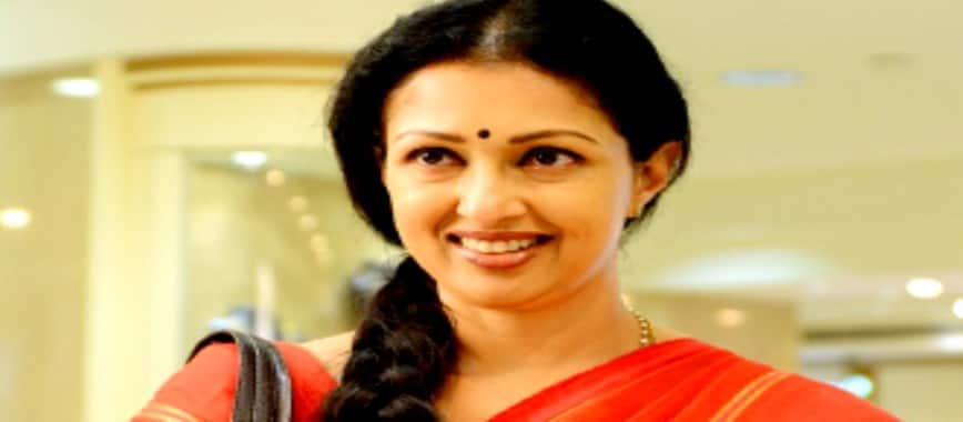 Actress Gowthami on corona notice issue