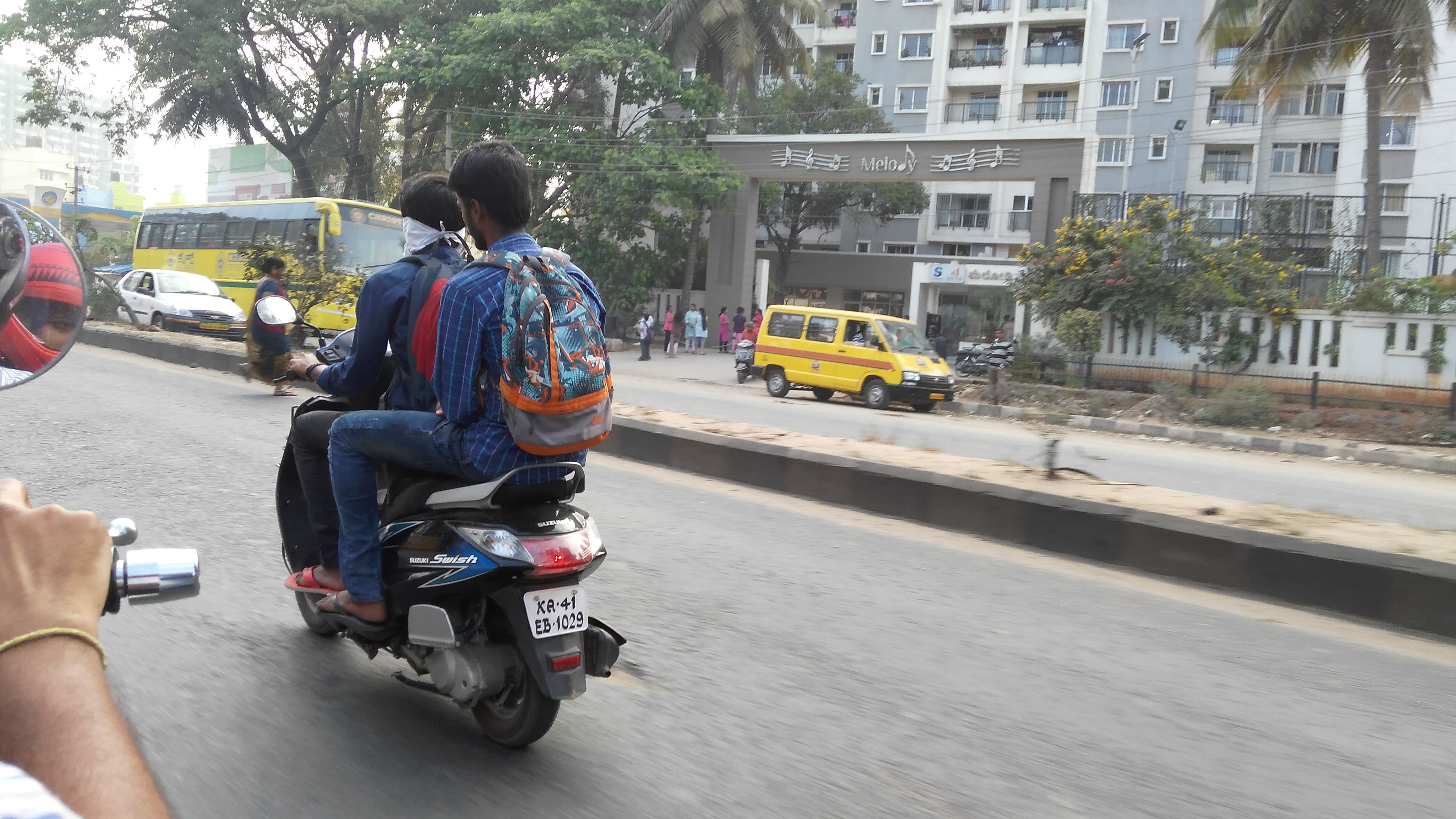 Pillion riders helmet