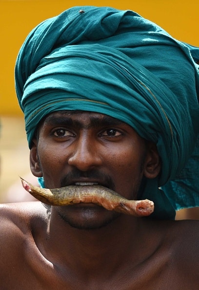 Ayyakannu Tamil Nadu farmers protest centre not responding skull naked protest