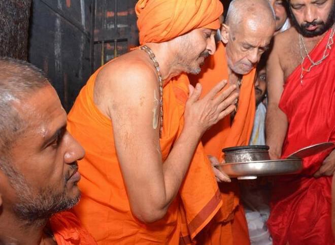 Vidyadheesha Tirtha Swami of Palimar Mutt ascends Paryaya Peetha