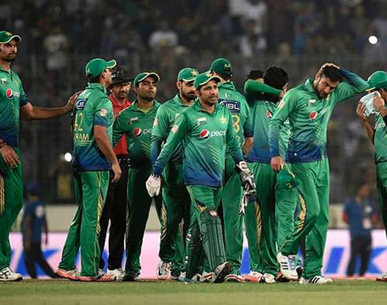 Pakistan sweat over India squad for Champions Trophy