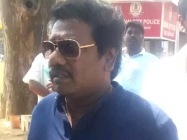 PMK Deputy chief Pongalur Manikandan Facebook Status against karunas