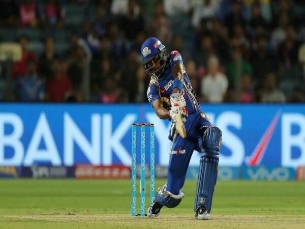 hardik pandya shows his muscle after sent a ball to out of stadium against rcb