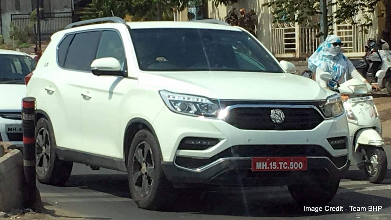 Mahindra XUV 700 spied on test ahead of launch in India