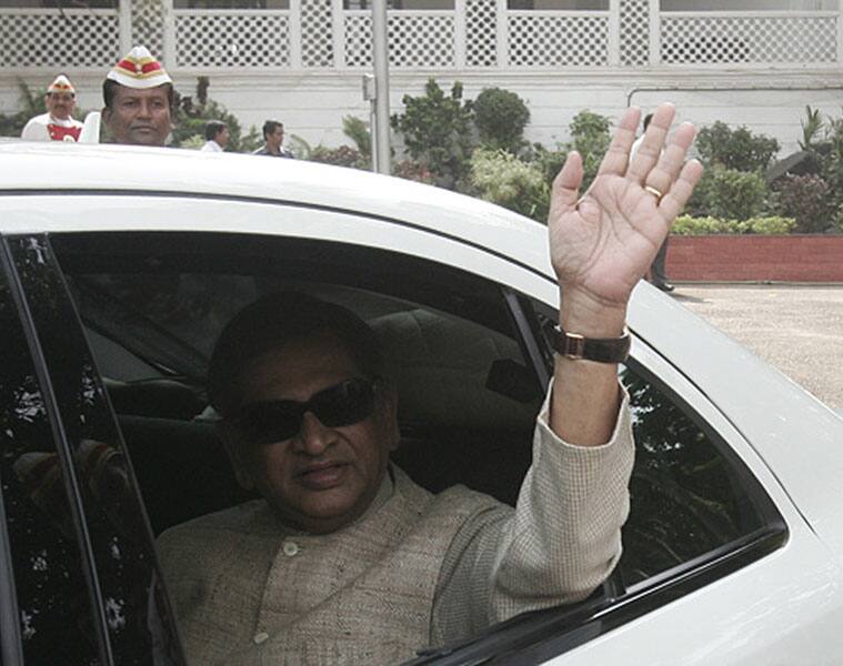Eights developments which led to former Karnataka CM SM Krishnas resignation