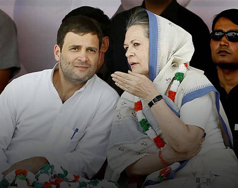 Sonia Gandhi retires from politics