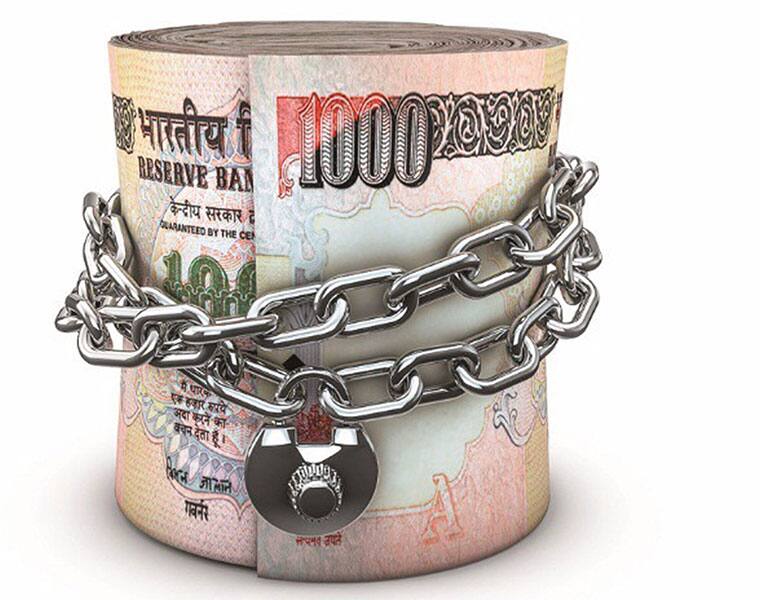Demonetisation First Anniversary How It Has Impacted Your Personal Finance