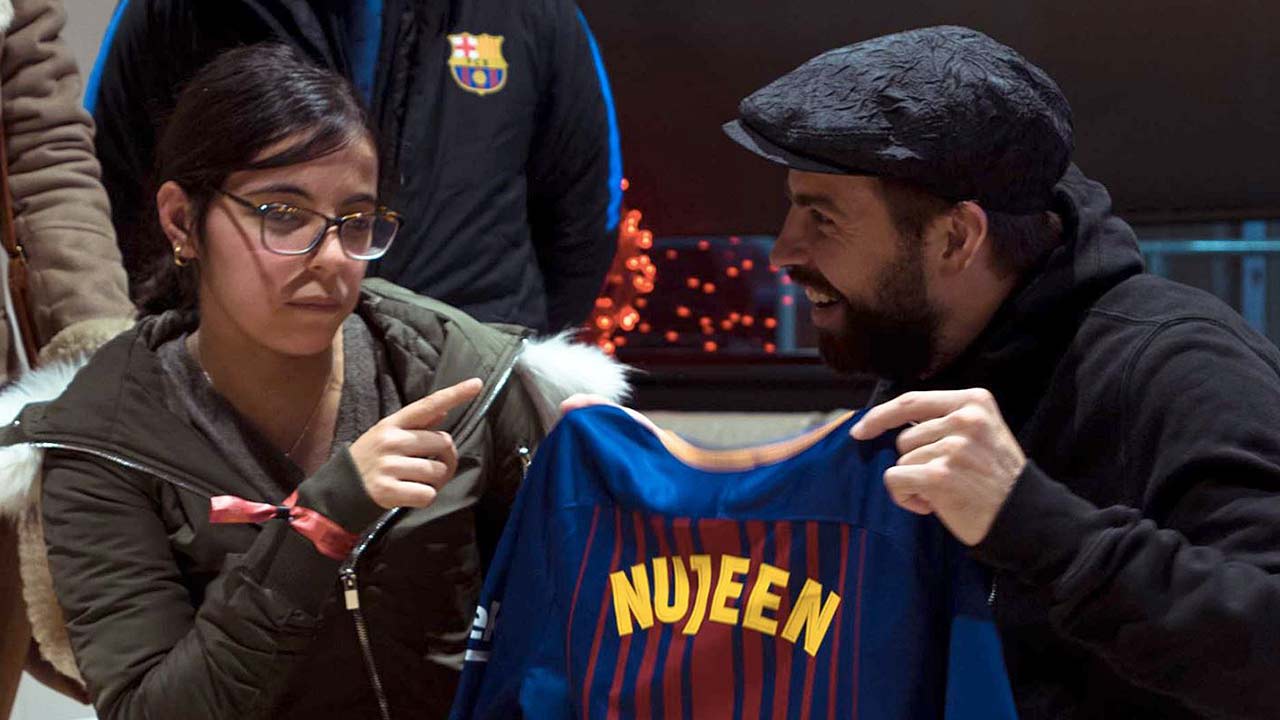syrian refugee affected with cerebral parlsey meets messi