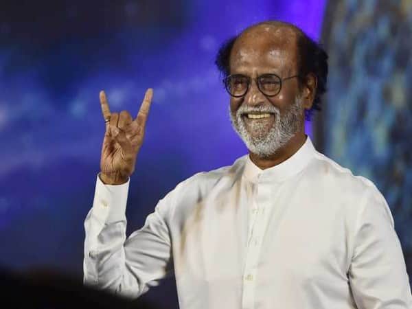 first time rajini open statement against bjp and he start his political play in tamil nadu politics
