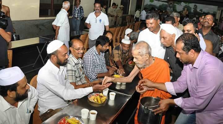 Communal harmony Udupi Sri Krishna temple hosts Iftar in its complex for the first time