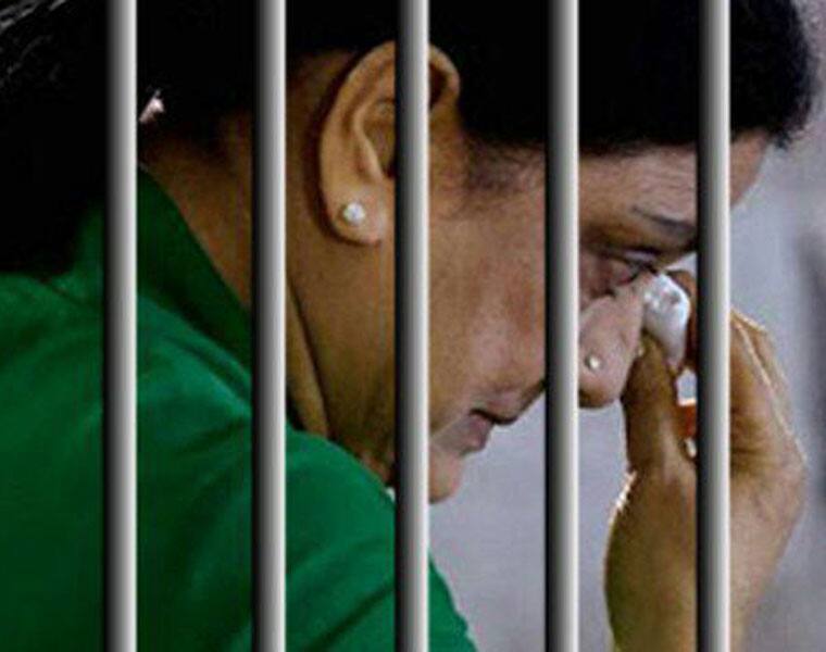 Sasikala feeling at Parappana agrahara jail About Jayalalitha