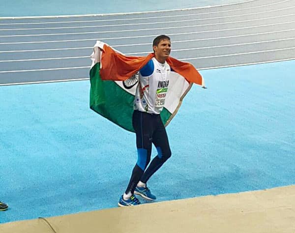 Devendra Jhajharia breaks own world record to win Paralympic qualification
