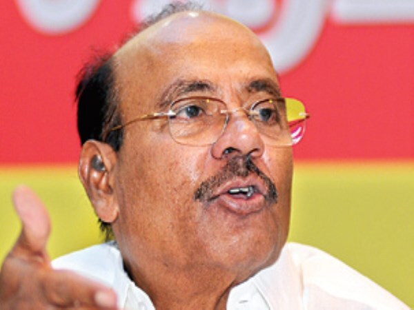 PMK chief Ramadoss threatens cut down Chennai journalists calls them dogs