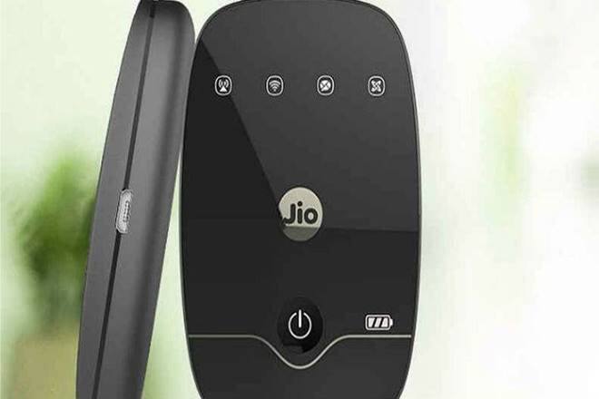 Buy JioFi at Rs 1999 and enjoy free data and vouchers worth Rs 3595