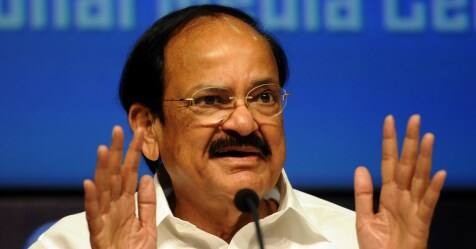 venkaiah naidu cancels his function in andhra and going to delhi