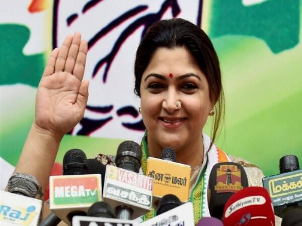 Minister Nirmala seetharaman blocked Actress kushpoo in twitter