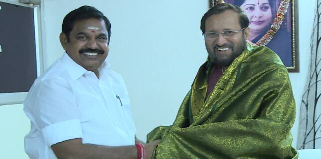 tn ministers-meeting-with-prakash-jawadegar