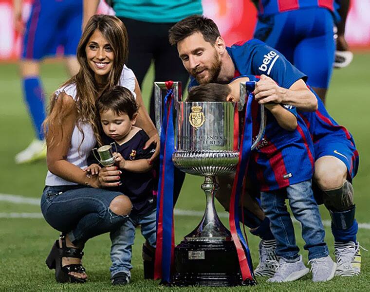 Lionel Messi to stay at Barcelona next season