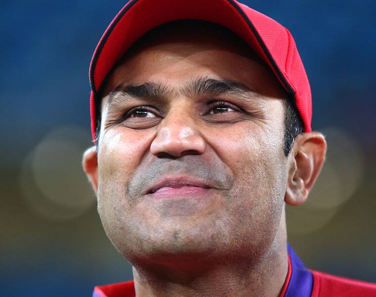sehwag wants dhoni to play till 2019 world cup