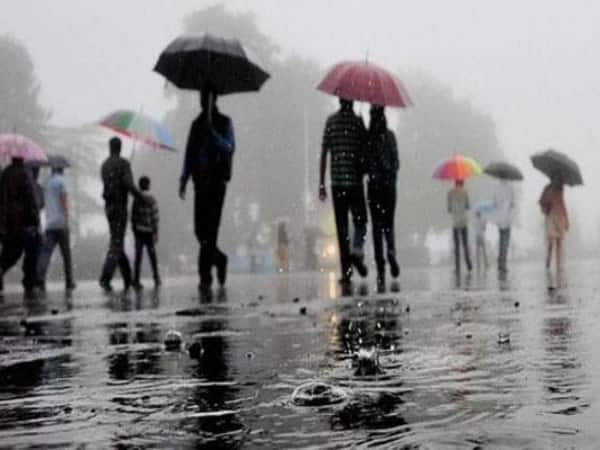 Odisha cyclone Daye heavy rainfall high alert West Bengal Andhra Pradesh