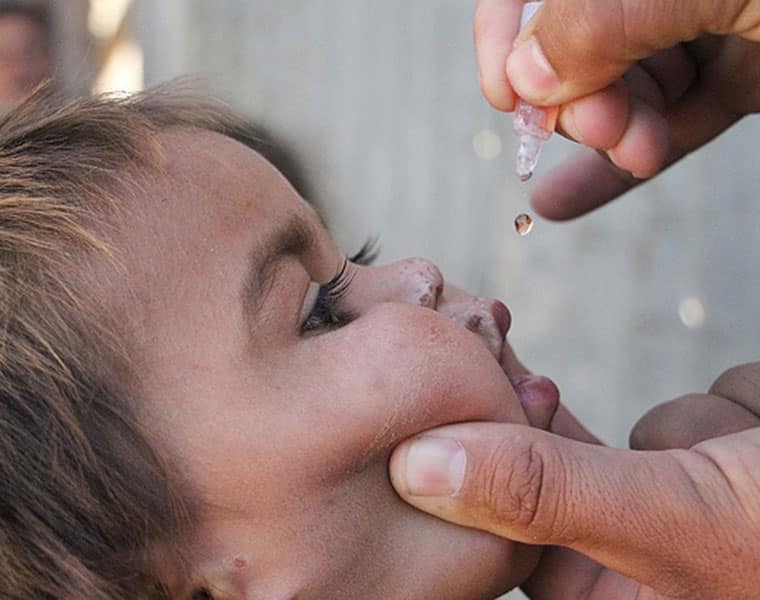 Uttar Pradesh Contaminated polio vaccine children Health ministry investigation